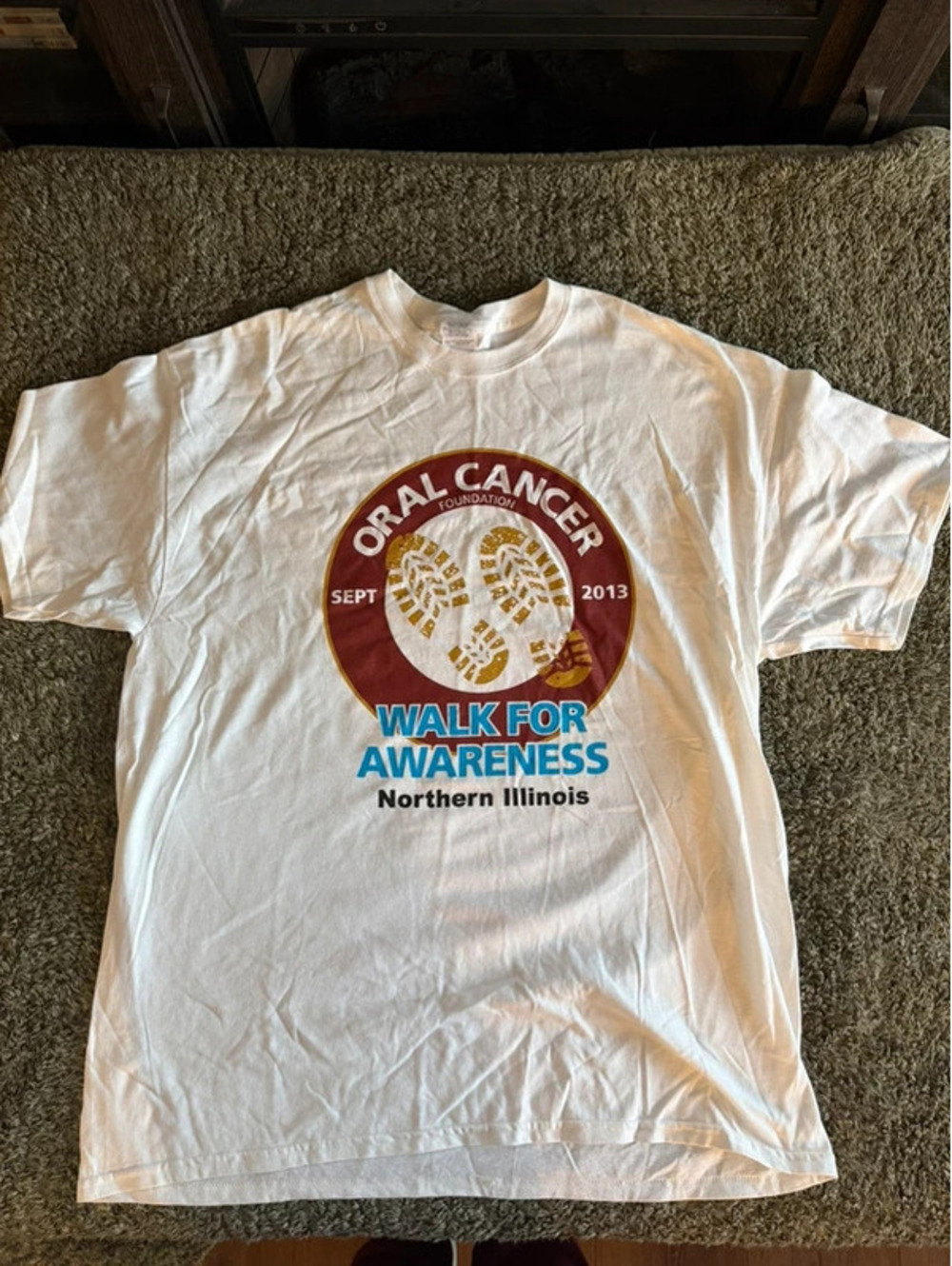 Gildan XL White Oral Cancer Walk for Awareness Northern Illinois T-Shirt 2013